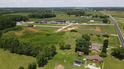 4500 Bowling Green Road Franklin KY 42134