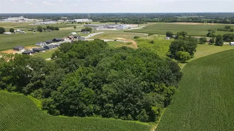 4500 Bowling Green Road Franklin KY 42134