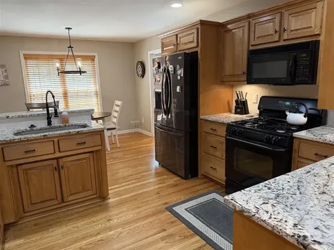 123 Sutters Mill Court Bowling Green KY 42104
