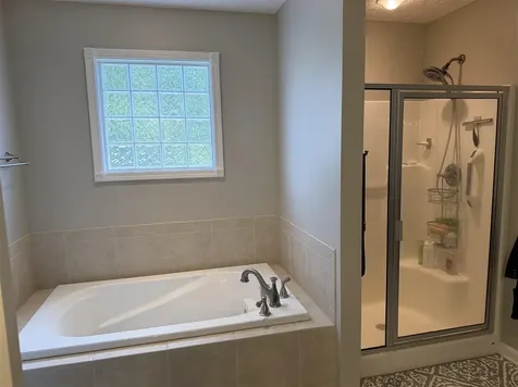 123 Sutters Mill Court Bowling Green KY 42104