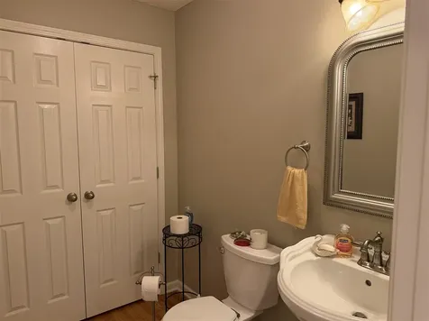 123 Sutters Mill Court Bowling Green KY 42104