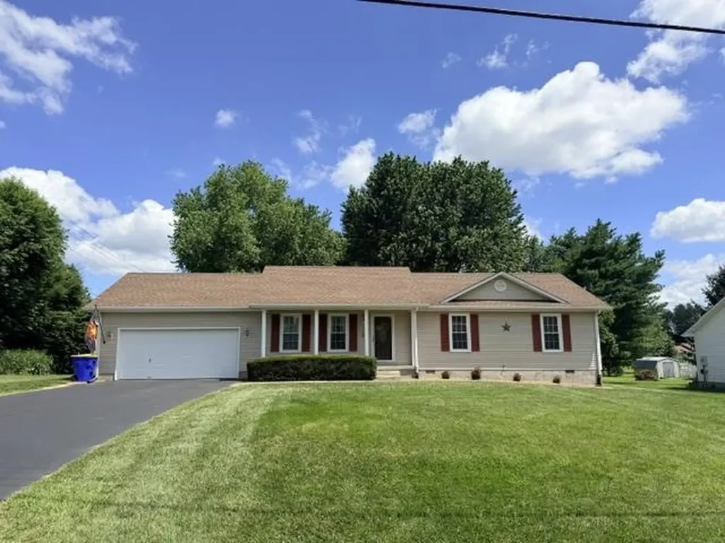158 Phelps Way Bowling Green KY 42104