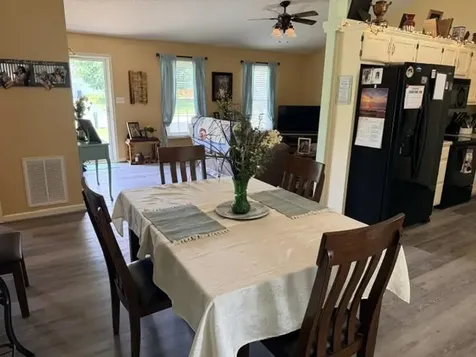 158 Phelps Way Bowling Green KY 42104