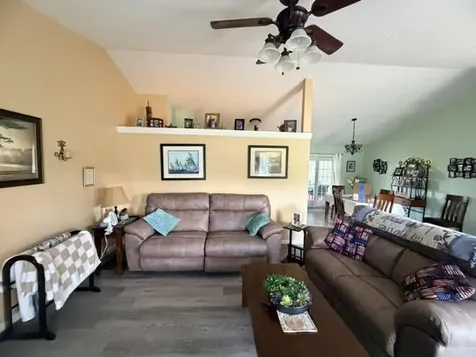 158 Phelps Way Bowling Green KY 42104