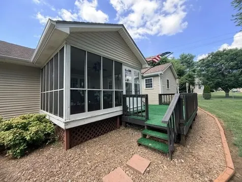 158 Phelps Way Bowling Green KY 42104