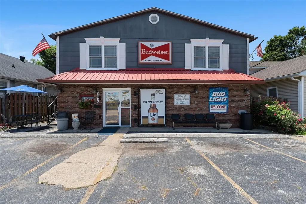 819 Church Avenue Bowling Green KY 42101