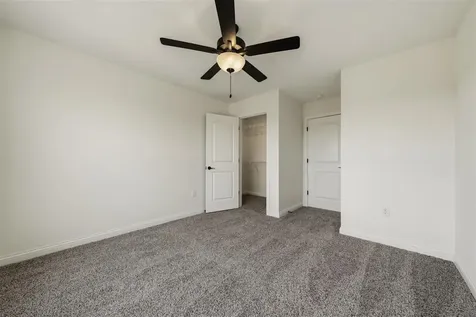 2666 Mendenhall Way Bowling Green KY 42101