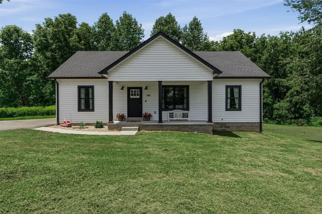 390 Cline Road Scottsville KY 42164
