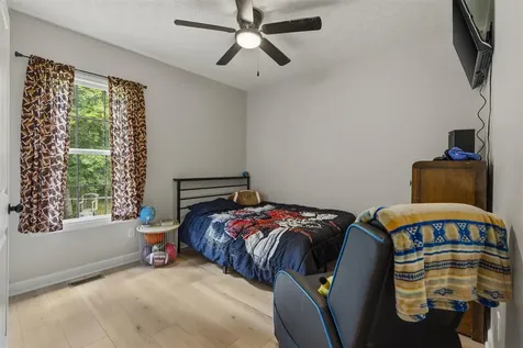 390 Cline Road Scottsville KY 42164