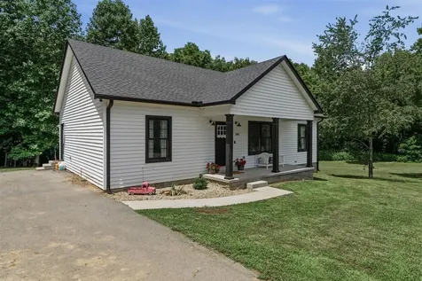 390 Cline Road Scottsville KY 42164