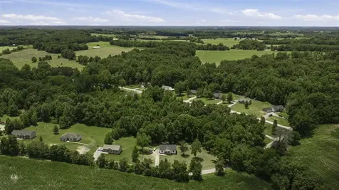 390 Cline Road Scottsville KY 42164