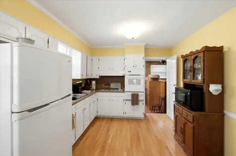 1226 Shawnee Way Bowling Green KY 42104