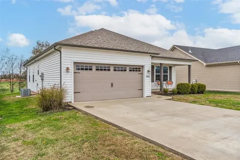 5361 Amber Creek Lane Bowling Green KY 42101