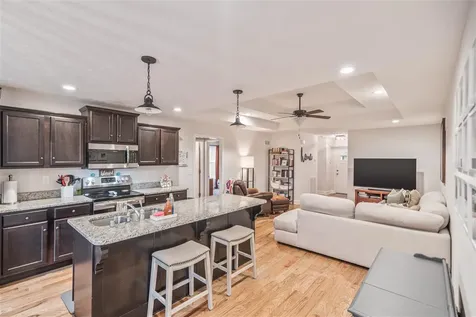 5361 Amber Creek Lane Bowling Green KY 42101