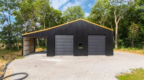 1314 Holland Brothers Road Woodburn KY 42170