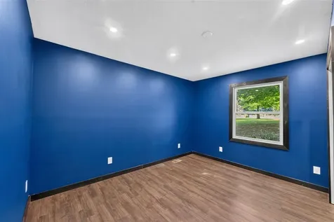 1314 Holland Brothers Road Woodburn KY 42170