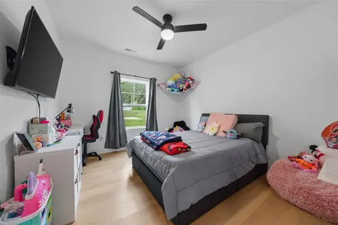 2761 Cedrus Avenue Bowling Green KY 42101