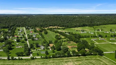 18035 Louisville Road Smiths Grove KY 42171