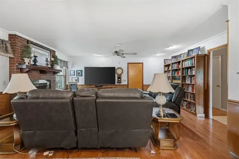 206 Windsor Avenue Glasgow KY 42141