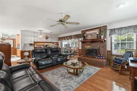 206 Windsor Avenue Glasgow KY 42141