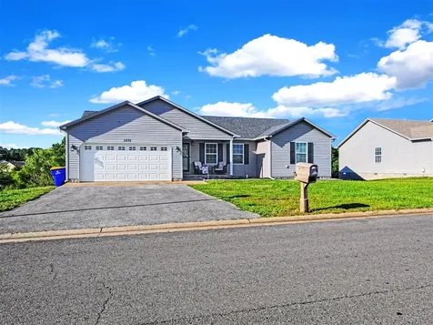 1375 Winnipeg Way Bowling Green KY 42101