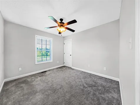 1375 Winnipeg Way Bowling Green KY 42101