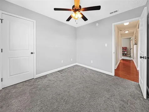 1375 Winnipeg Way Bowling Green KY 42101