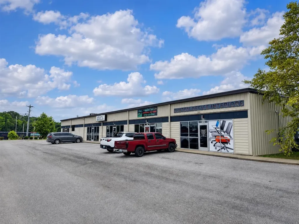 176 Porter Pike Bowling Green KY 42101