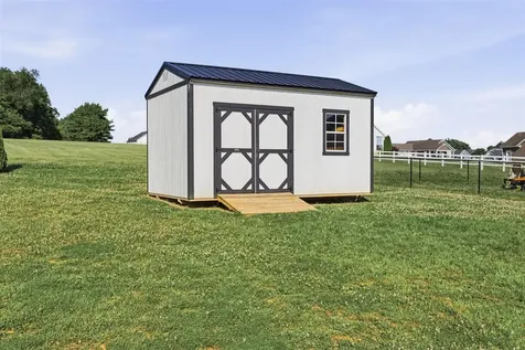 108 Willow Hill Court Auburn KY 42206