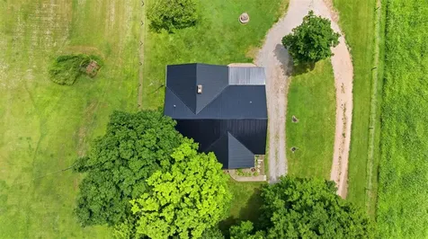 3281 Hydro Pondsville Road Smiths Grove KY 42171