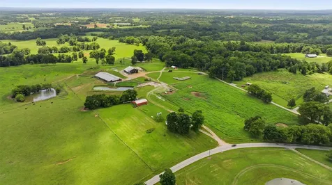 3281 Hydro Pondsville Road Smiths Grove KY 42171
