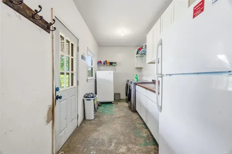 3281 Hydro Pondsville Road Smiths Grove KY 42171