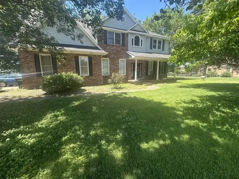 202 Quincy Drive Hopkinsville KY 42240