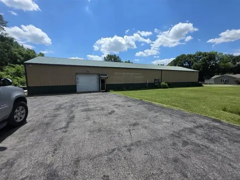 1245 Tompkinsville Road Glasgow KY 42141