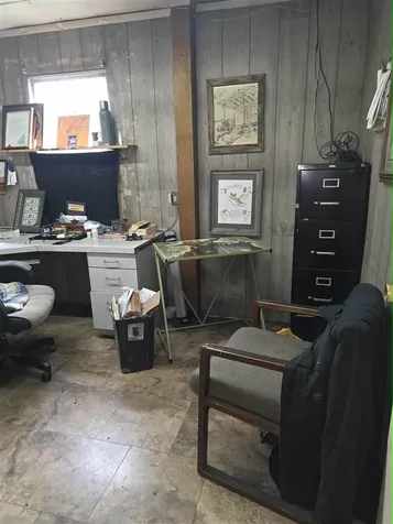 1245 Tompkinsville Road Glasgow KY 42141