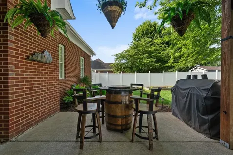 211 Cambridge Station Road Franklin KY 42134