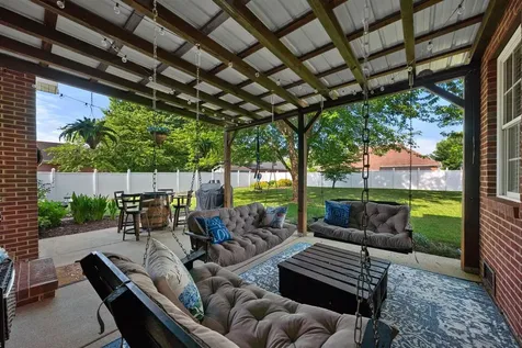 211 Cambridge Station Road Franklin KY 42134
