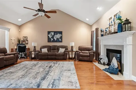 211 Cambridge Station Road Franklin KY 42134