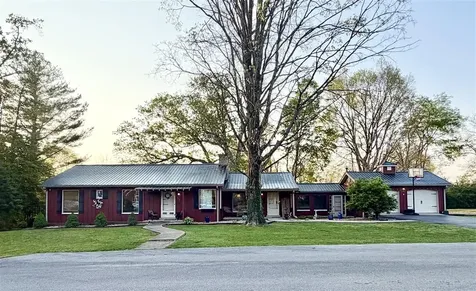 305 Brice Avenue Glasgow KY 42141