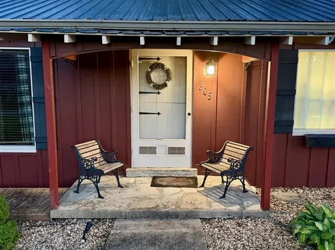 305 Brice Avenue Glasgow KY 42141