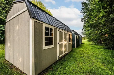 133 Oakhill School Road Smiths Grove KY 42171