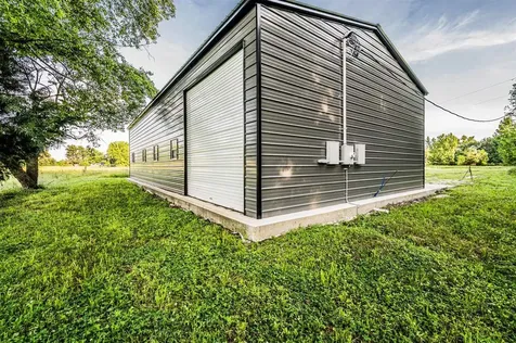133 Oakhill School Road Smiths Grove KY 42171