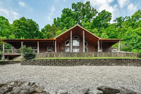 2086 Martin Pierce Road Cub Run KY 42729