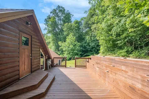 2086 Martin Pierce Road Cub Run KY 42729