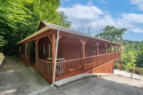 2086 Martin Pierce Road Cub Run KY 42729