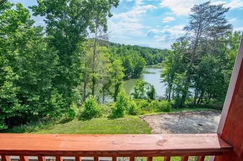 2086 Martin Pierce Road Cub Run KY 42729