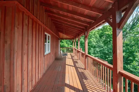 2086 Martin Pierce Road Cub Run KY 42729