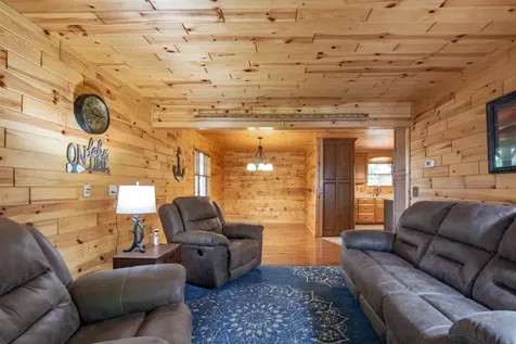 2086 Martin Pierce Road Cub Run KY 42729