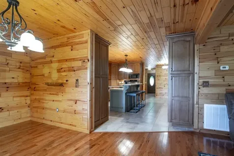 2086 Martin Pierce Road Cub Run KY 42729