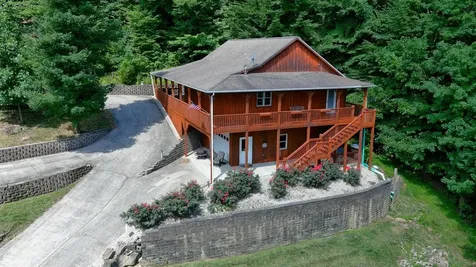 2086 Martin Pierce Road Cub Run KY 42729